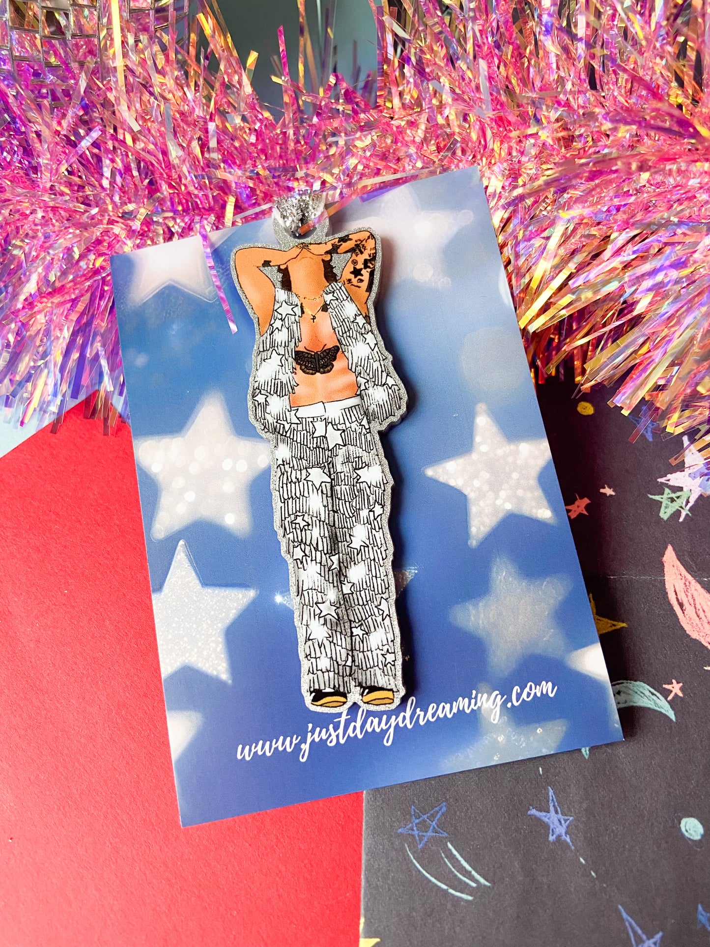 H Final Show Christmas Decoration, Harries Gift